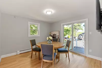 195 Lakeview Ave, Tyngsborough, MA 01879 - Photo 12