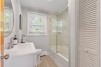 195 Lakeview Ave, Tyngsborough, MA 01879 - Photo 18