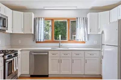 65 Crawford, Haverhill, MA 01832 - Photo 12