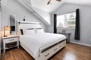 26 School St, Hull, MA 02045 - Photo 8