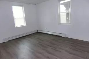 716 Lawrence St, Lowell, MA 01852 - Photo 8