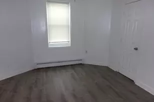 716 Lawrence St, Lowell, MA 01852 - Photo 8