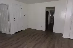 716 Lawrence St, Lowell, MA 01852 - Photo 4
