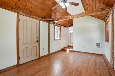 5 Pleasant St, Upton, MA 01568 - Photo 20