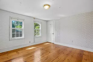 5 Pleasant St, Upton, MA 01568 - Photo 30