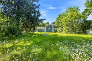 5 Pleasant St, Upton, MA 01568 - Photo 38