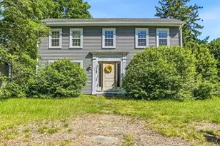 5 Pleasant St, Upton, MA 01568 - Photo 2
