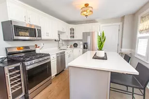 9 Hamilton St, Plymouth, MA 02360 - Photo 6