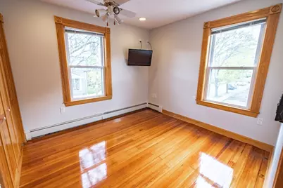 19 Faxon St #F, Newton, MA 02458 - Photo 10