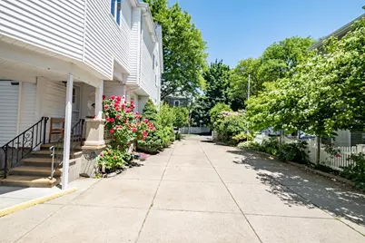 19 Faxon St #F, Newton, MA 02458 - Photo 18