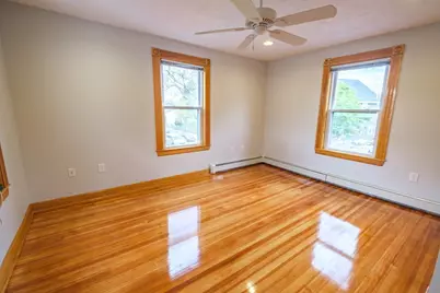 19 Faxon St #F, Newton, MA 02458 - Photo 8