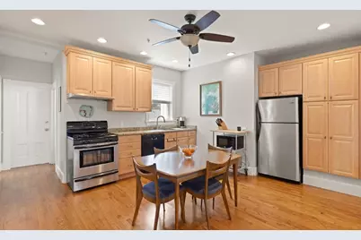 12 1/2 Dearborn Street #2, Salem, MA 01970 - Photo 6