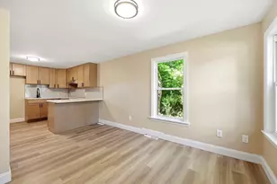 68 Fairview St, Ludlow, MA 01056 - Photo 4