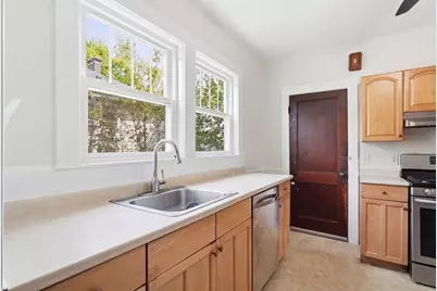 48 Spruce St #1, Watertown, MA 02472 - Photo 10