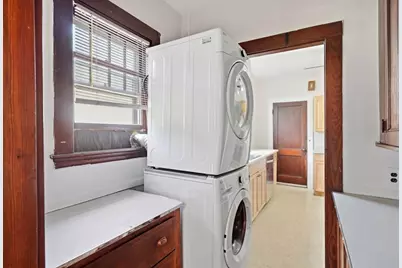 48 Spruce St #1, Watertown, MA 02472 - Photo 8