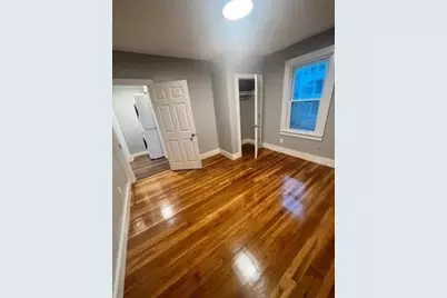 14 Everton St, Boston, MA 02121 - Photo 8
