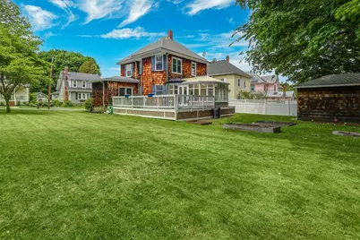 24 Hawthorne Street, Haverhill, MA 01835 - Photo 4
