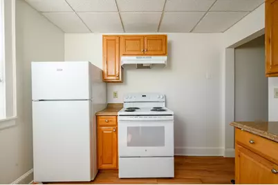 67 Pleasant St, Weymouth, MA 02190 - Photo 22