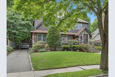 22 Ivy Rd., Belmont, MA 02478 - Photo 4