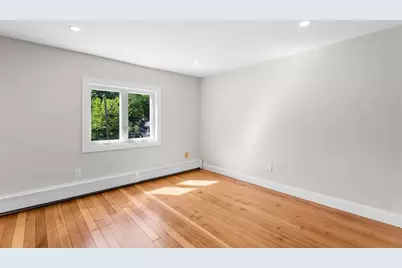 12 Gerrish Ave, Dracut, MA 01826 - Photo 32