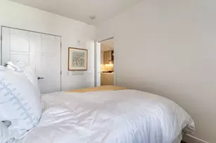 40 Traveler St, Boston, MA 02118 - Photo 12