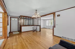 1638 Braley Rd, New Bedford, MA 02745 - Photo 24
