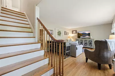 67 Thurston Ave, Northbridge, MA 01588 - Photo 4