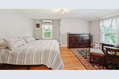 67 Thurston Ave, Northbridge, MA 01588 - Photo 22