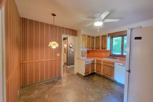 1 Park St, Athol, MA 01331 - Photo 10