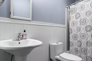 99 W 4th, Boston, MA 02127 - Photo 8