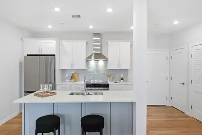 267 Old Colony #308, Boston, MA 02127 - Photo 2