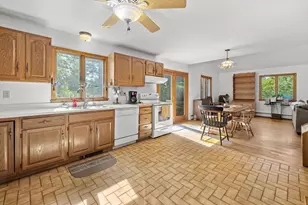 110B High St, Upton, MA 01568 - Photo 16