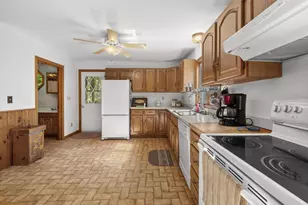 110B High St, Upton, MA 01568 - Photo 14