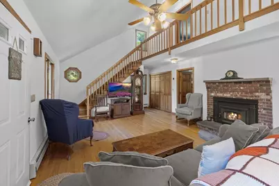 110B High Street, Upton, MA 01568 - Photo 8