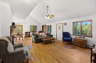 110B High St, Upton, MA 01568 - Photo 10
