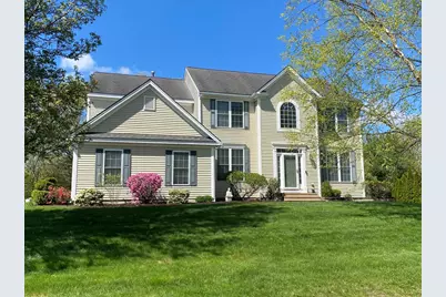 21 Seaver Farm Ln, Grafton, MA 01560 - Photo 1