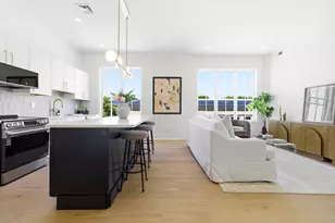 4471 Washington St, Boston, MA 02131 - Photo 6