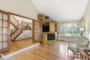 25 Thomas Pl, Leominster, MA 01453 - Photo 6
