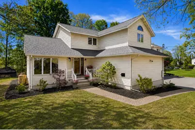 25 Thomas Pl, Leominster, MA 01453 - Photo 2