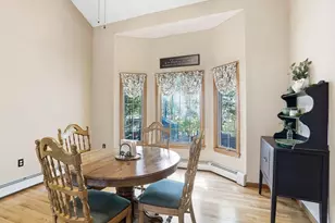 25 Thomas Pl, Leominster, MA 01453 - Photo 14