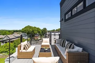 4471 Washtington St, Boston, MA 02131 - Photo 26