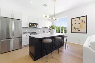 4471 Washtington St, Boston, MA 02131 - Photo 12