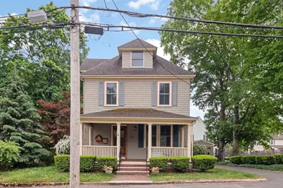 24 Mt Vernon St, Reading, MA 01867 - Photo 2
