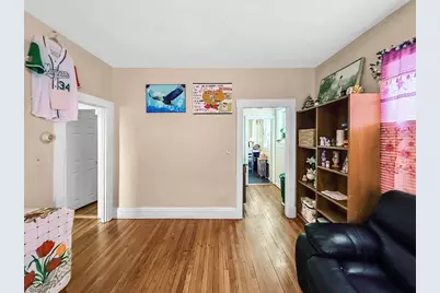 17-19 Acorn St, Lynn, MA 01902 - Photo 8