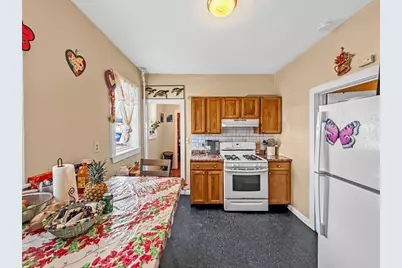 17-19 Acorn St, Lynn, MA 01902 - Photo 10