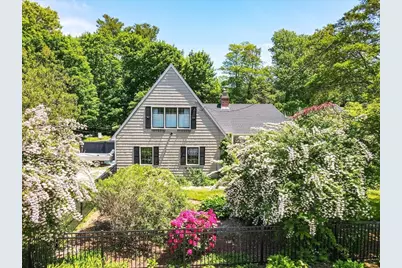 32 Branch St, Scituate, MA 02066 - Photo 2