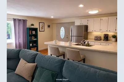4 Minuteman Dr #A, Bedford, MA 01730 - Photo 2