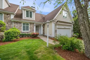 9 Swan Ln, Andover, MA 01810 - Photo 1
