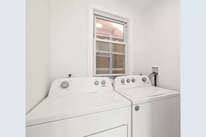 18 Dudley St #3, Cambridge, MA 02140 - Photo 8