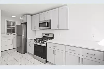 18 Dudley St #3, Cambridge, MA 02140 - Photo 2